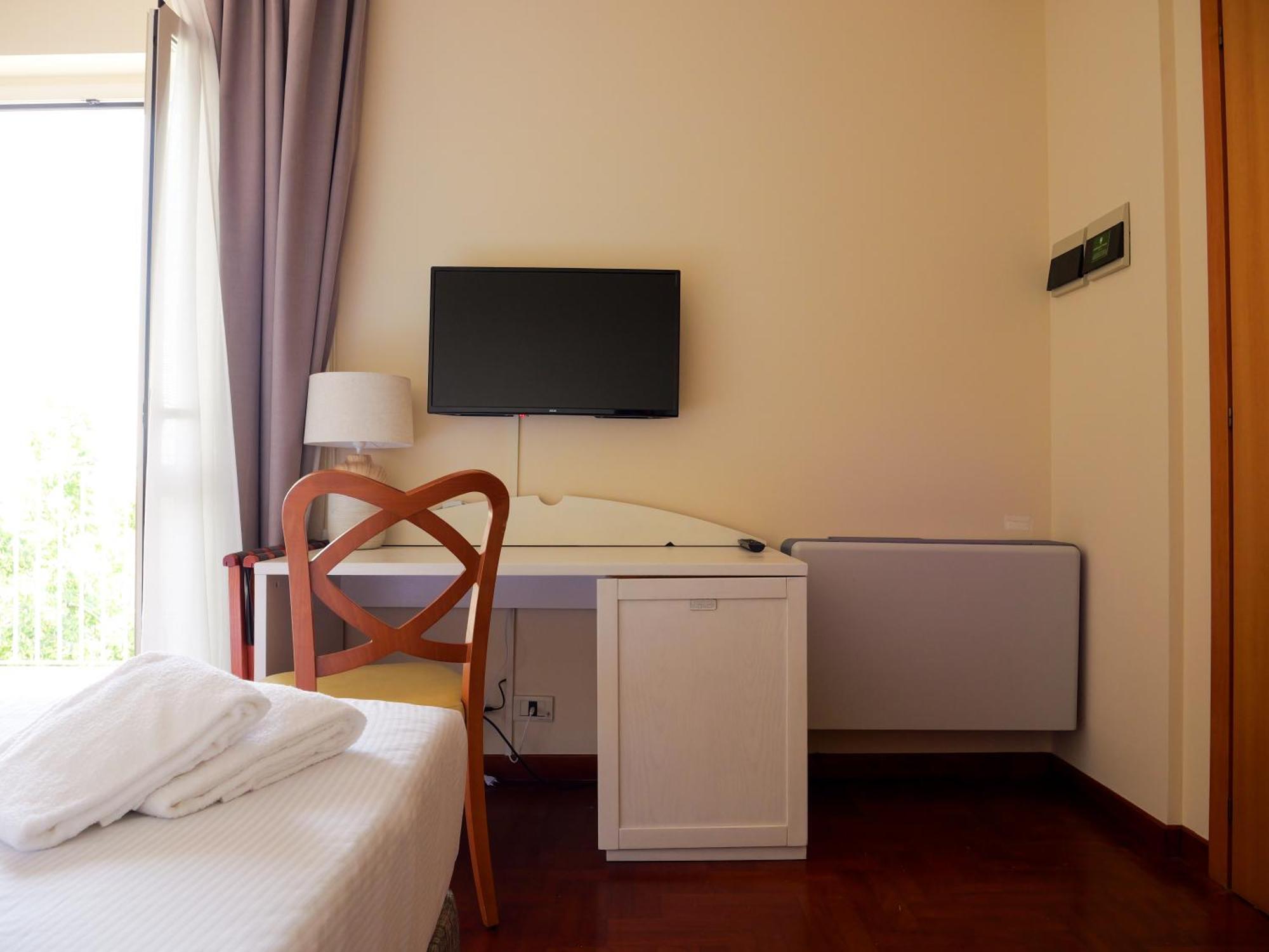 Hotel Giardino Dei Principi D'Abruzzo Citta Sant'Angelo Zewnętrze zdjęcie